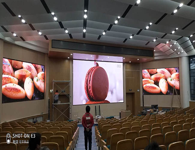 渭南户外led显示屏怎么换屏上的内容